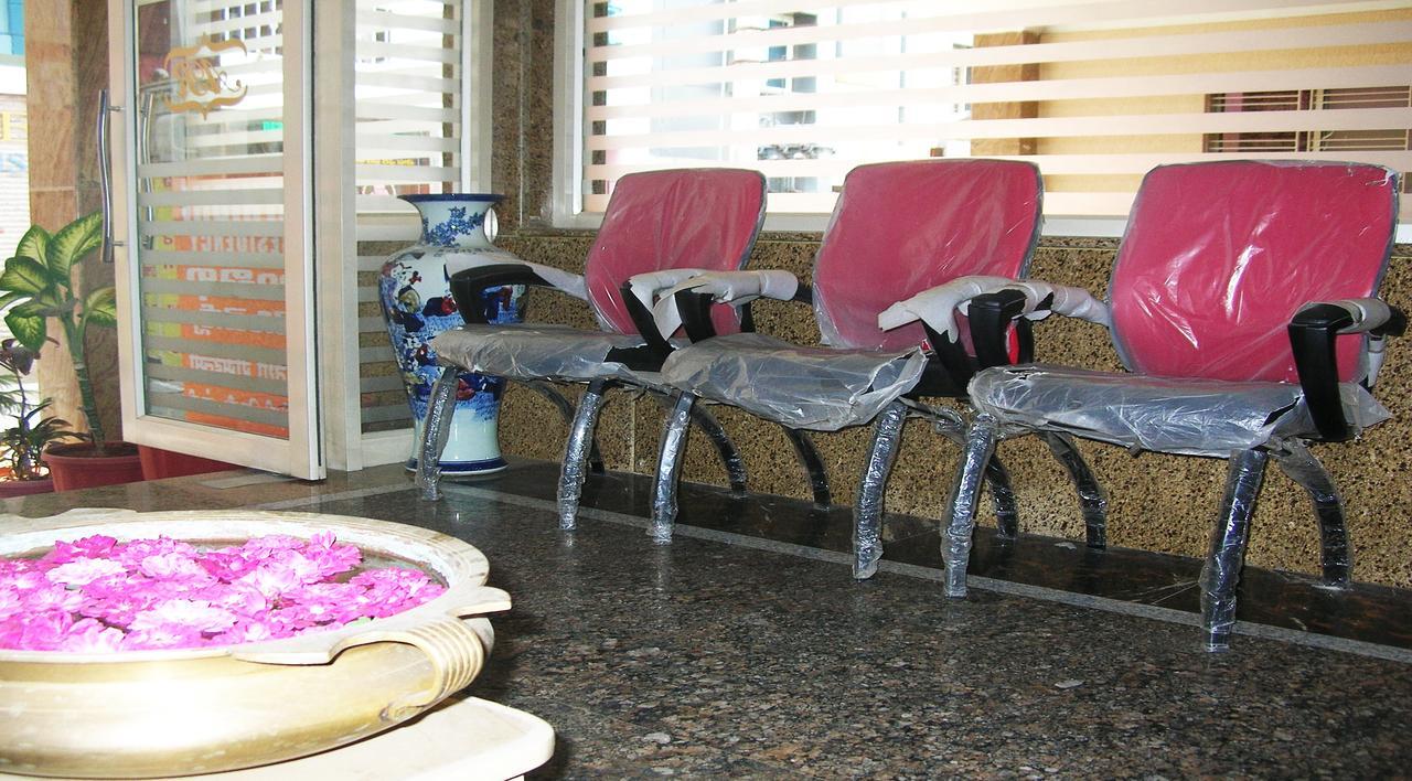 Athidhi Residency Hotel Tirupati Eksteriør billede