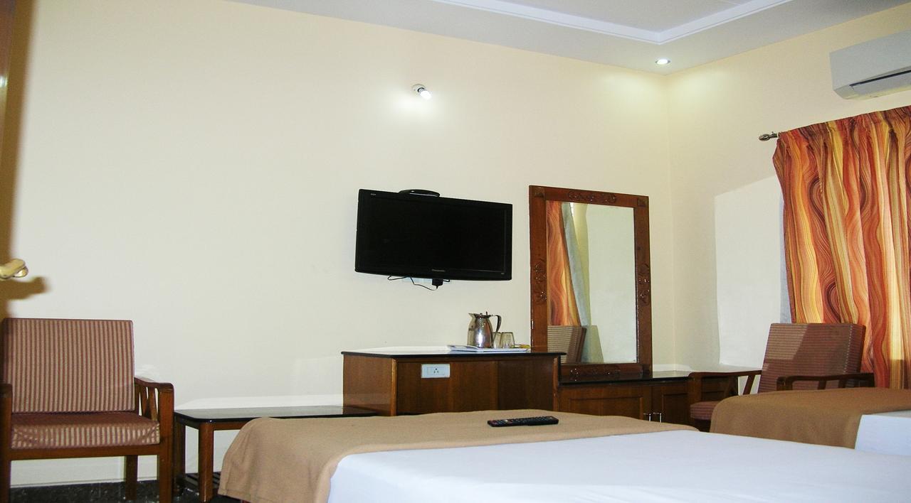 Athidhi Residency Hotel Tirupati Eksteriør billede