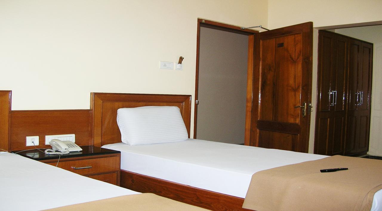 Athidhi Residency Hotel Tirupati Eksteriør billede