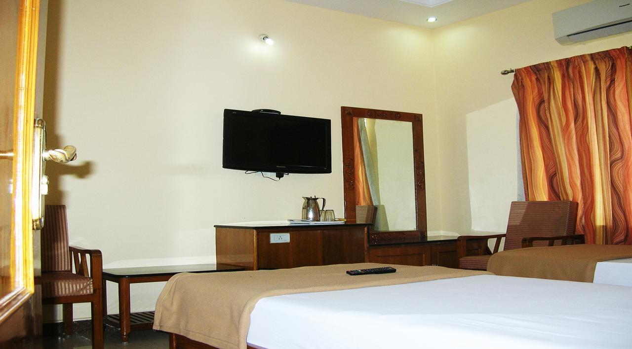 Athidhi Residency Hotel Tirupati Eksteriør billede
