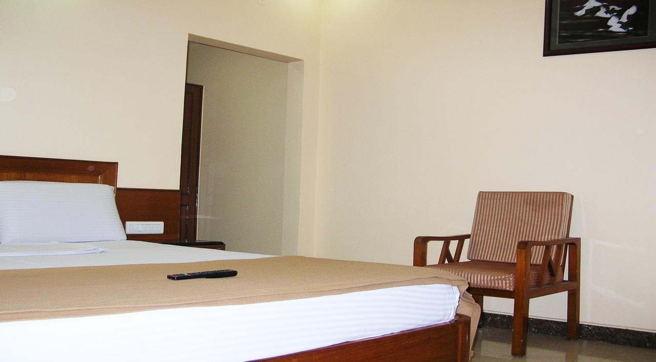 Athidhi Residency Hotel Tirupati Eksteriør billede