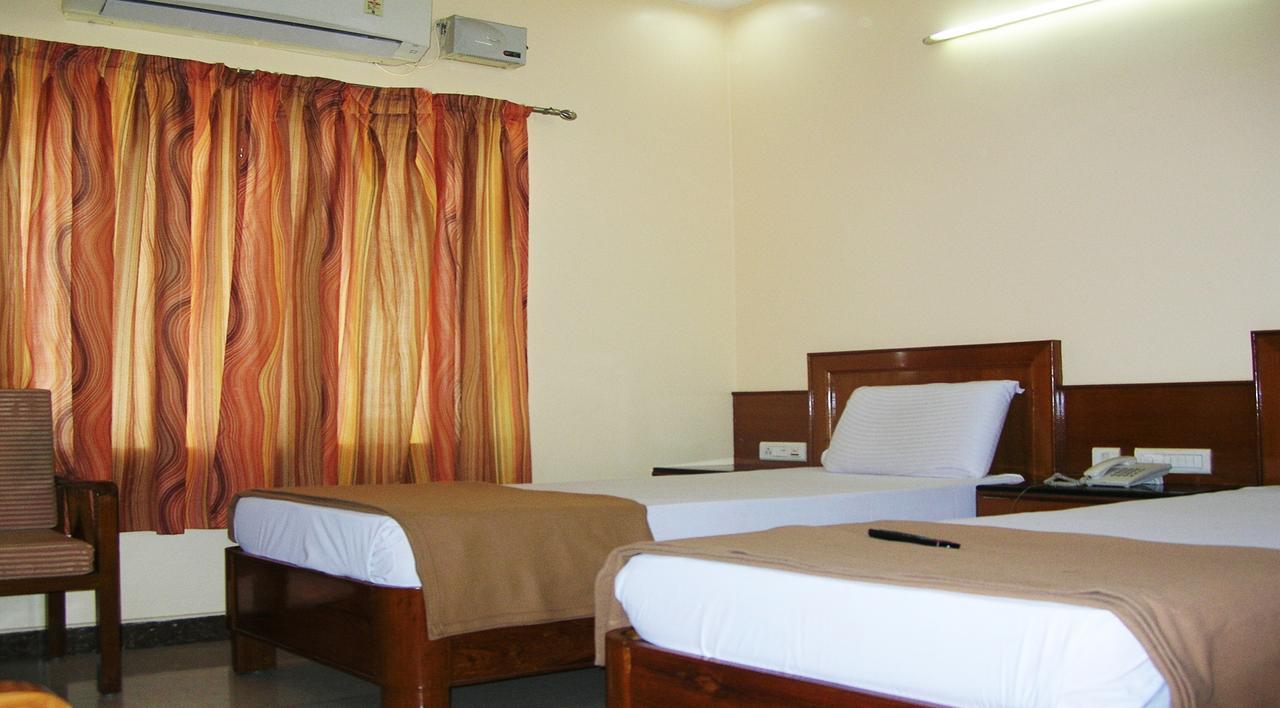 Athidhi Residency Hotel Tirupati Eksteriør billede